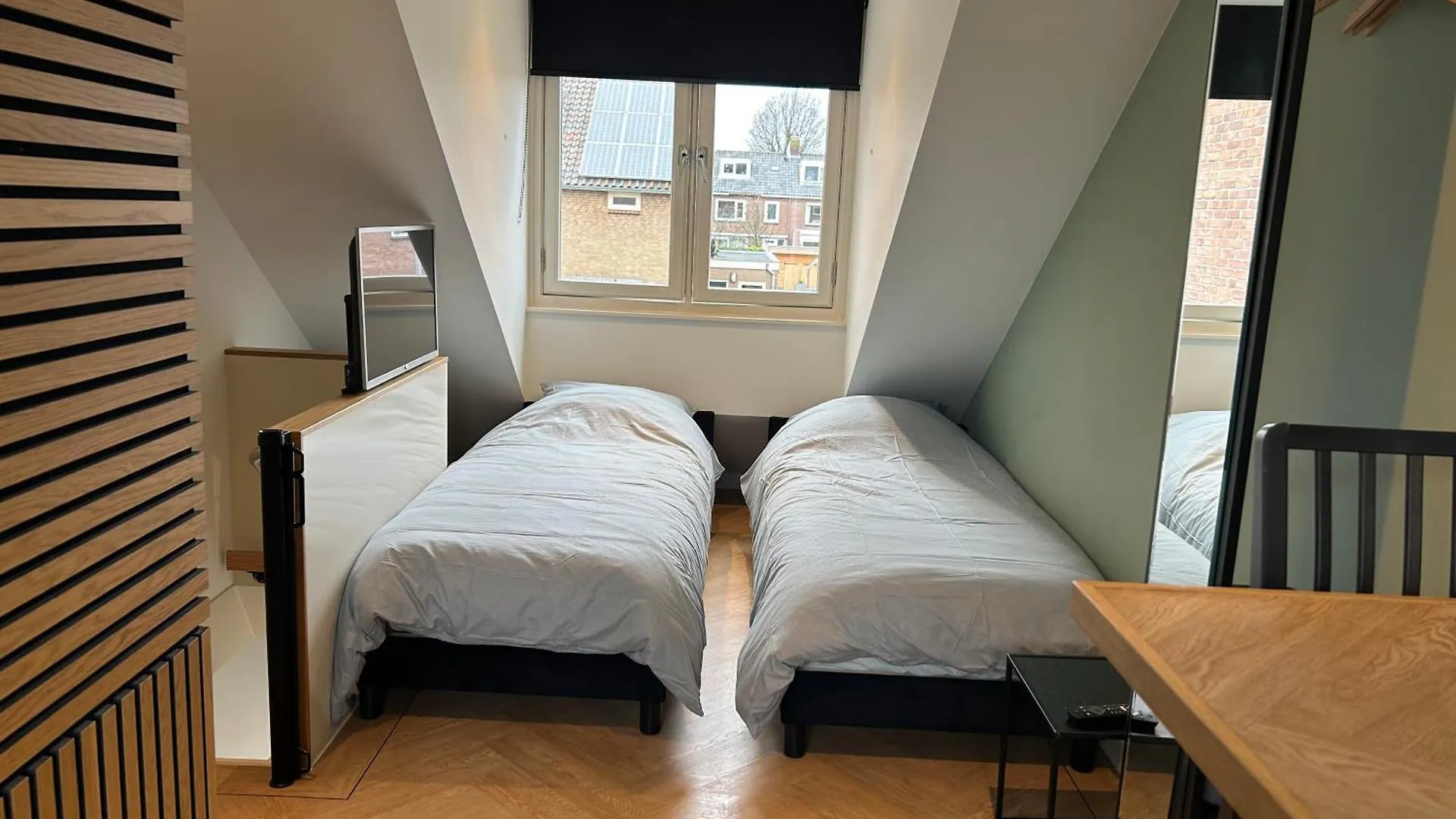 Apartment Bnb De Leeuw Badhoevedorp