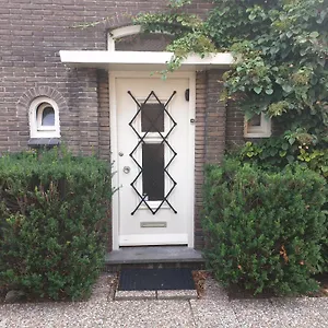 Homestay Bed & Bye Schiphol, Badhoevedorp