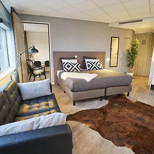 Aparthotel Amrath Schiphol, Badhoevedorp